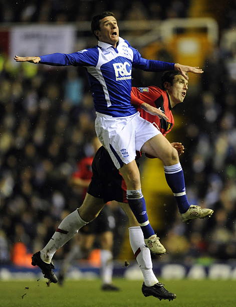 而中国研究 而中国研究