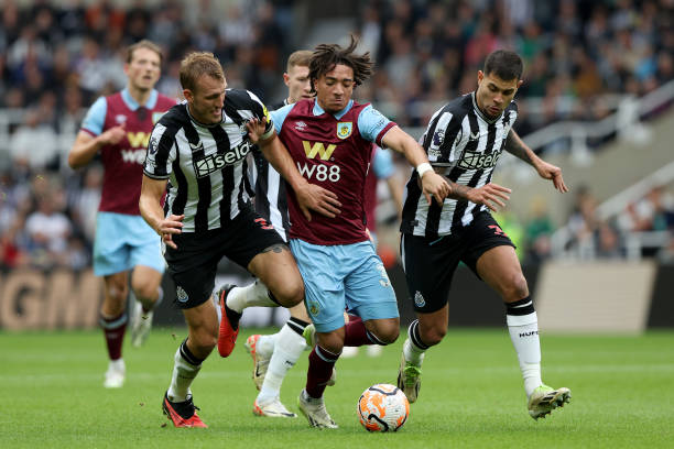 恩比德在季 恩比德在季