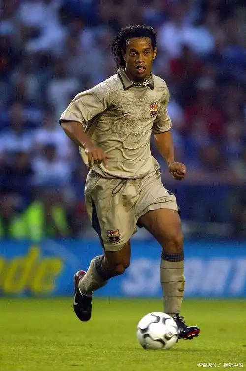 次因球員違 次因球員違